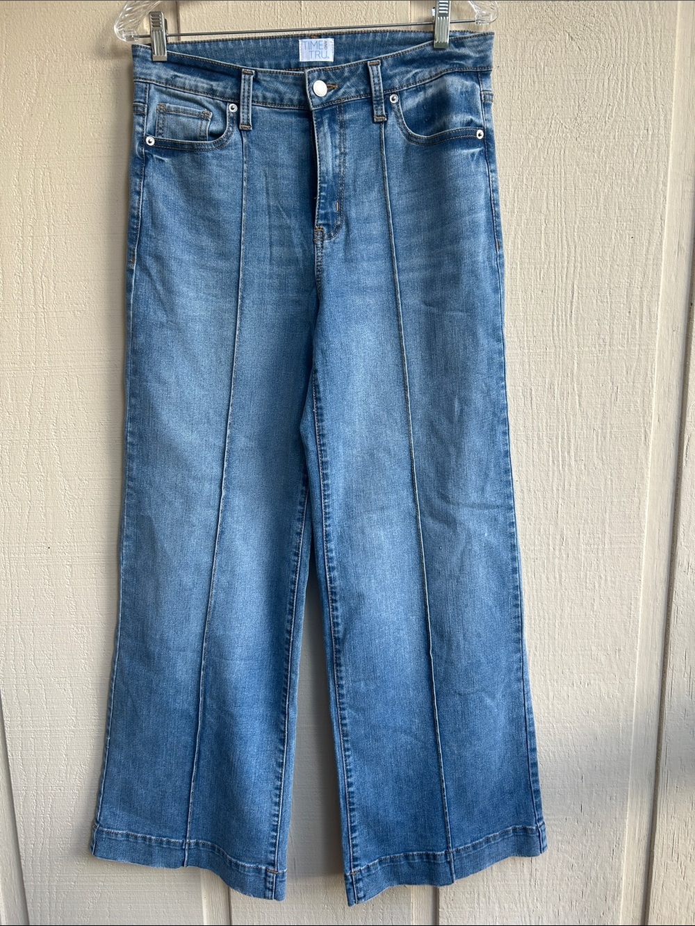 Time and Tru High Rise  Wide Legs size 8